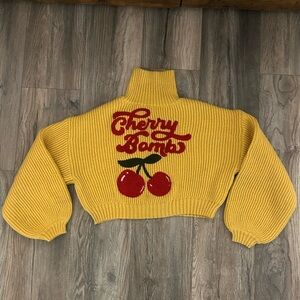 Romwe Cherry Bomb yellow knit crop turtleneck sweater size XS